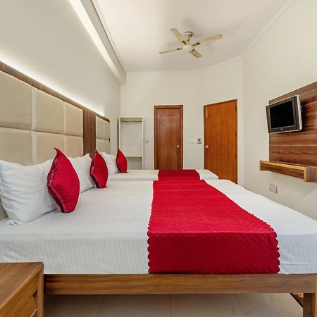 Hotel South Indian Delhi  Bagian luar foto
